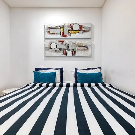 Beautiful Flat In Amazing Location * Lisbon
