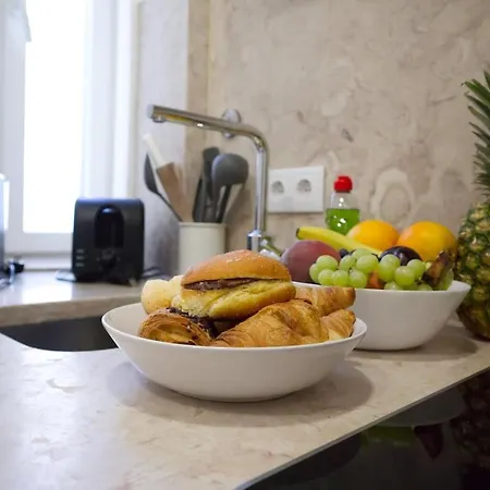 Apartment Beautiful Flat In Amazing Location Lisbon
